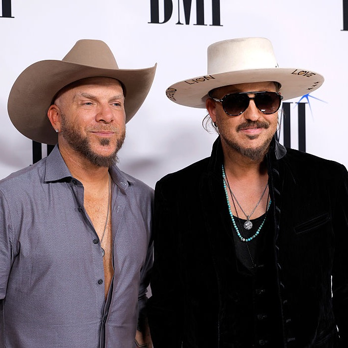 LOCASH | 2025 CMA Awards