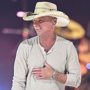Kenny Chesney on 'Carry On'