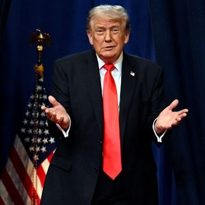 It's difficult to keep up with the U.S.'s strategy in Iran as Trump keeps changing the conditions on the fly
