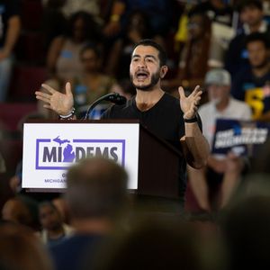 Hour 3: What does Democratic socialists' economic platform mean for markets and the broader economy?