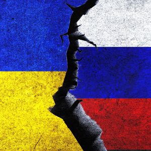 Full Show 8/11/2026: Diplomacy is the only way the Russia/Ukraine war ends