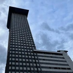 The best option for Plaza Tower is to "tear the sucker down"i