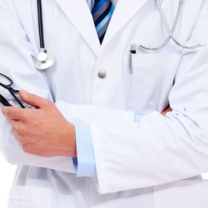 Hour 1: LIVE at People’s Health Medical Center on Veterans Boulevard for “Medicare Enrollment Day” (10AM Hour)