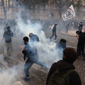 Paris's strict protest permitting process has better measure to prevent protest demonstrations from running amok.