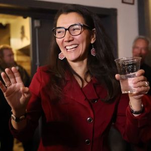 Allegedly, the Democratic Senatorial Campaign Committee in Alaska purposely recruited a candidate that shares a similar name with the Republican incumbent to confuse voters