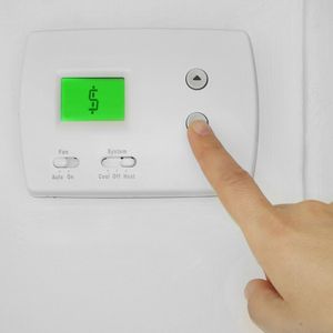 Hour 3: Tips for keeping your energy bills lower