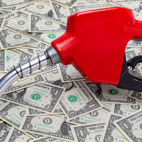 Trump wants oil companies to cut gas prices b/c they're making too much money. Does it work like that?