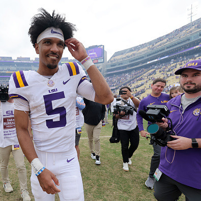 Why Jayden Daniels is in a dispute with LSU