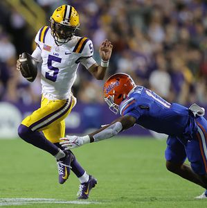 Hour 2: Explaining why Jayden Daniels is in a dispute with LSU