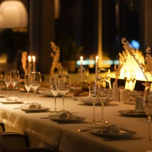 Table Talk: Old school elegance on tap this weekend