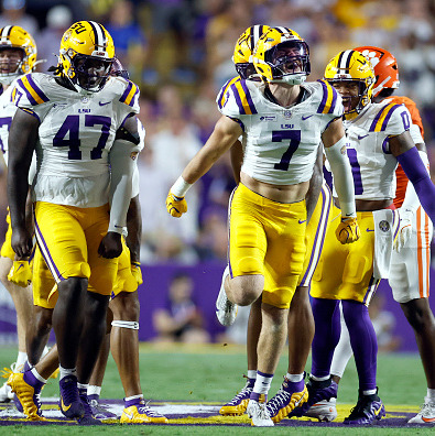 Hour 1: LSU's got its swagger back