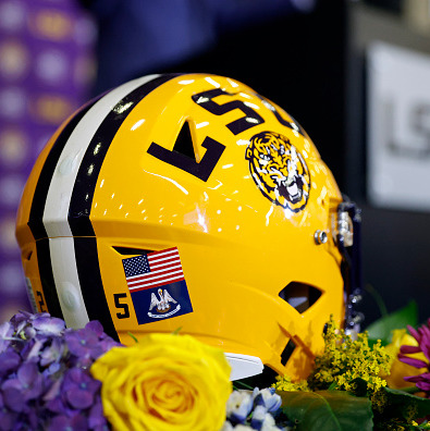 Hour 1: How badly is LSU banged up?