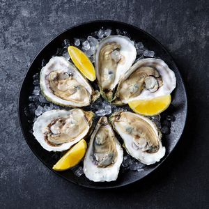 Hour 4: Weekend restaurants and weekend betting