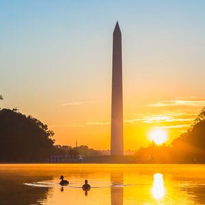 Hour 2: The latest controversy at the Lincoln Memorial Reflecting Pool; 2 DUCKS ARE DEAD!