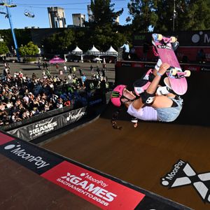 Hour 1: Have you ever heard the history of how skateboarding came to be?