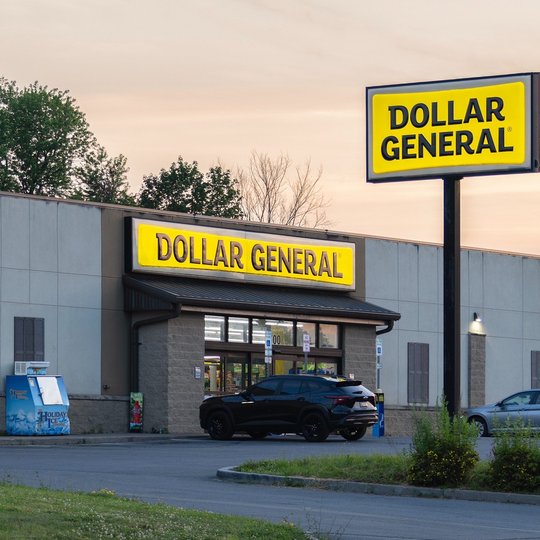 Hour 2: The Value of Dollar General (Possibly the Most Divisive Topic Ever Known To Man!)