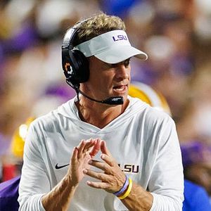 Grace in Oxford has a scene setter before big LSU-Ole Miss showdown