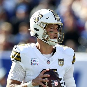 Hour 1: Saints win! Ain't that a kick