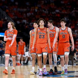 Hour 1: Illinois showed why they're a legit threat in this year's NCAA Tournament