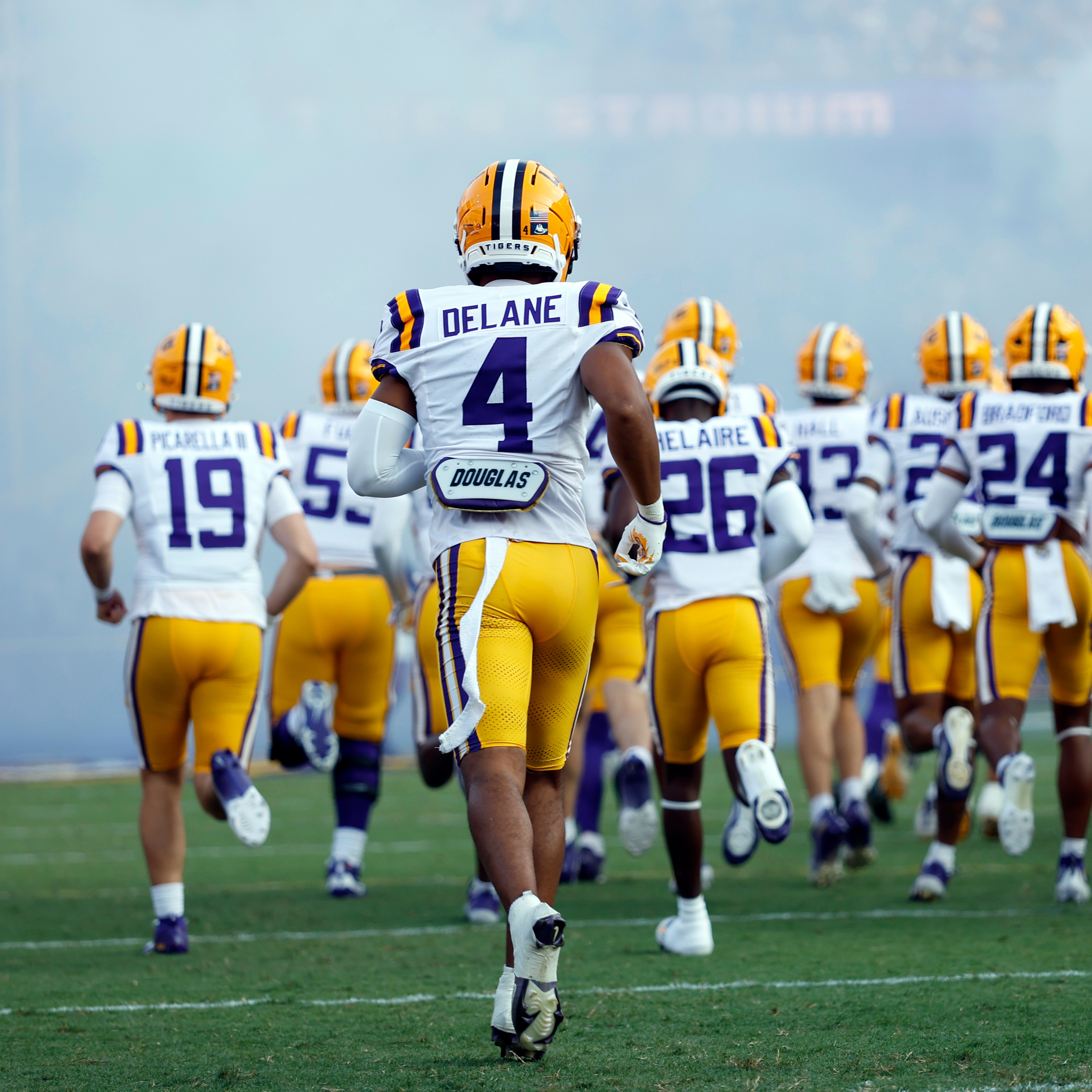 Full Show 4-9-26: What's the buzz we're hearing two weeks away from the start of the NFL Draft?