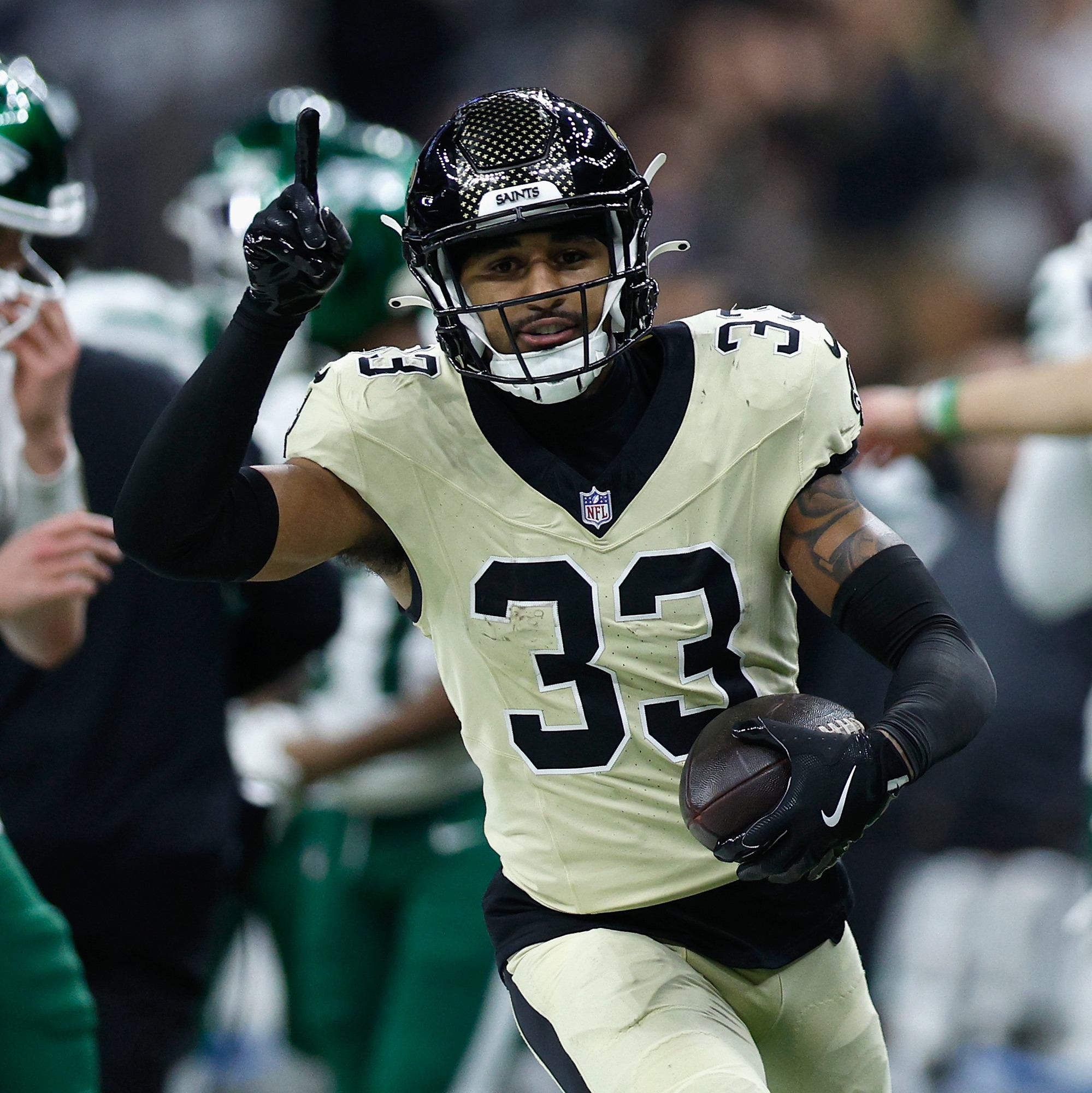 Hour 1: Jonas Sanker got the first look for the Saints' nickel CB vacancy