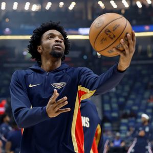 Hour 3: Where there's smoke, there's fire, and there's a lot of Pelicans smoke pre-draft