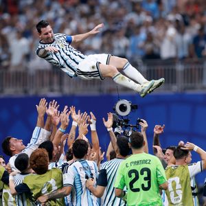 Hour 4: Sorry Tom Brady, 28-3 is better than today's Argentina comeback