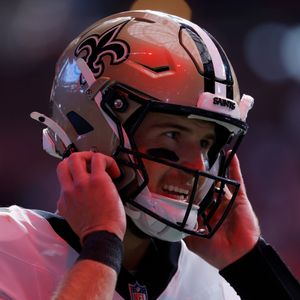 Fourcade: Tyler Shough has to take his sophomore season "one play at a time"