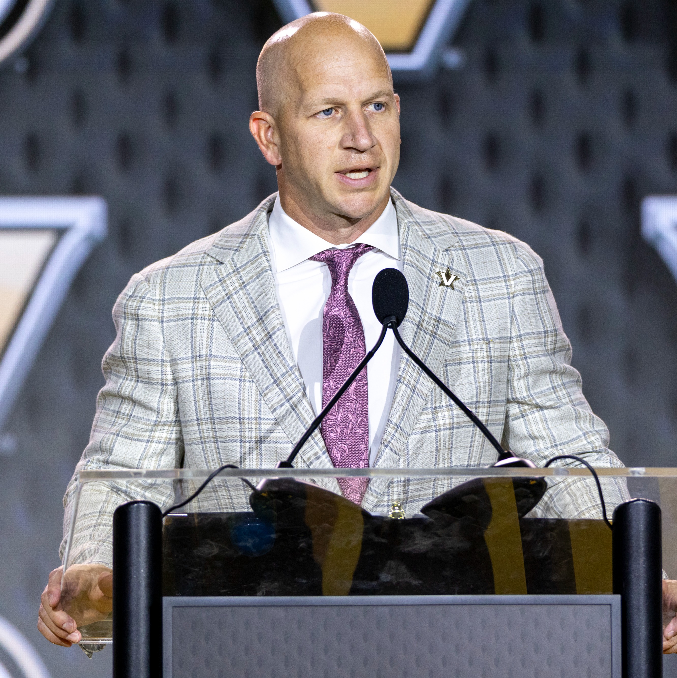 Despite Diego Pavia's departure, don't expect Vanderbilt to drop off under Clark Lea