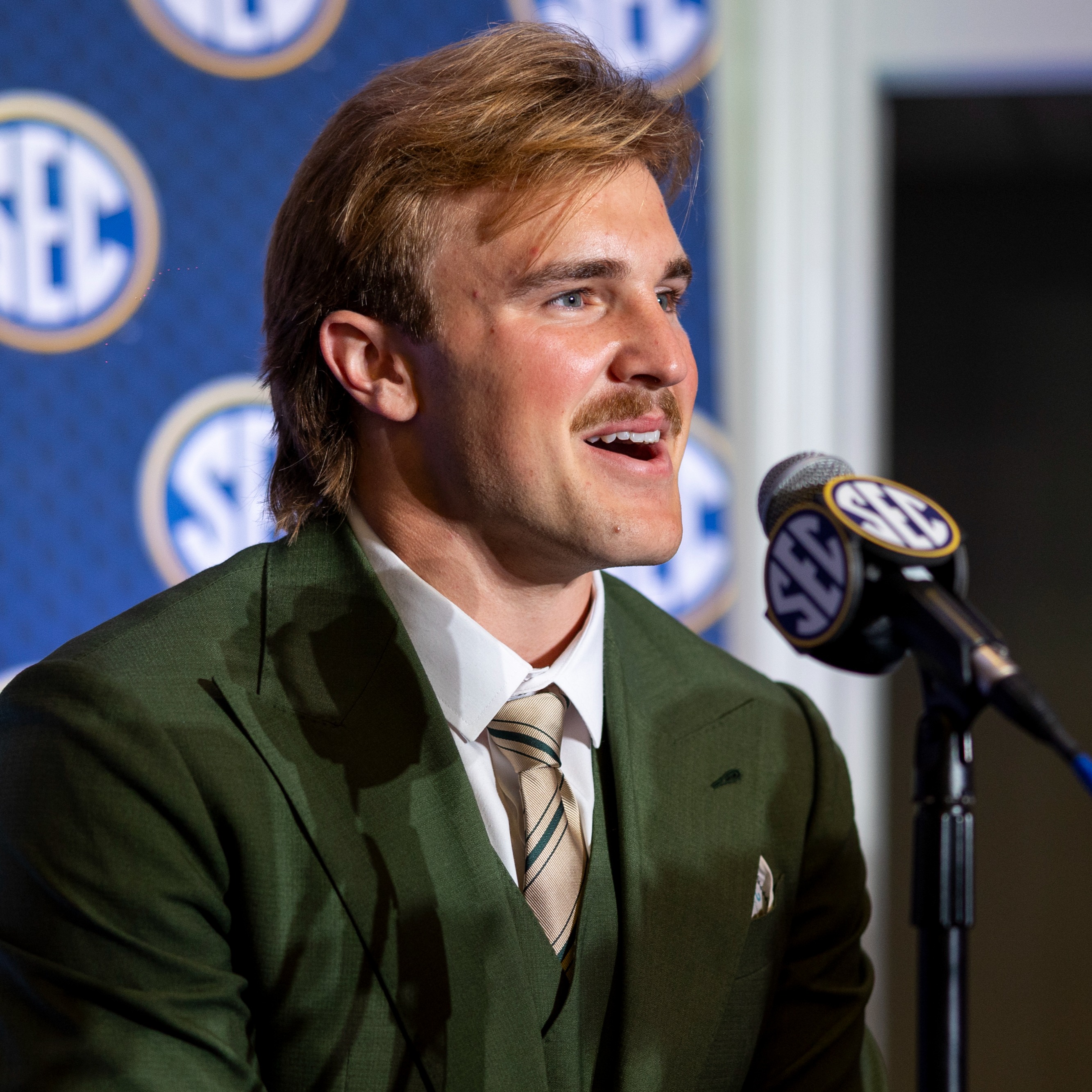 Whit Weeks wants to bring back a "nasty mentality" to LSU's defense