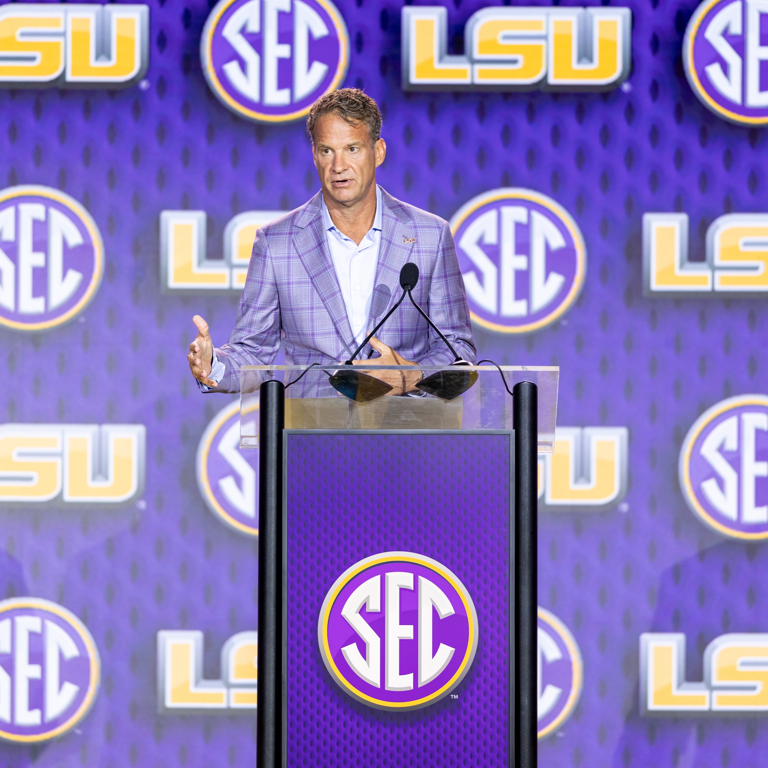Lane Kiffin's opening filibuster at SEC Media Days was "calculated"