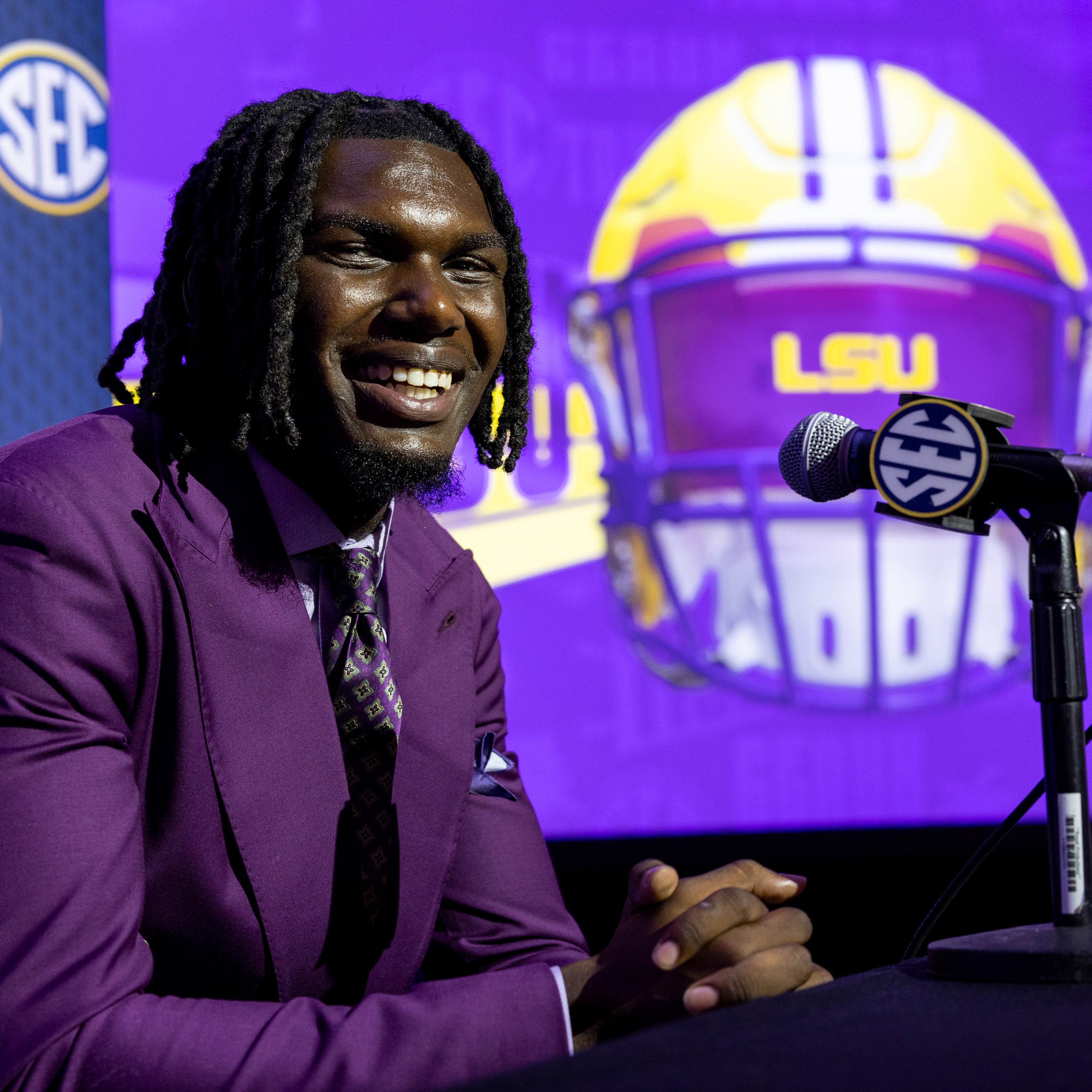 Hour 4: Trey'Dez Green appreciates the "brotherhood" building with LSU's new players