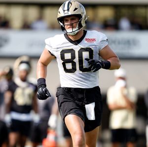 Bobby: The ball continues to find the Saints' tight ends at training camp
