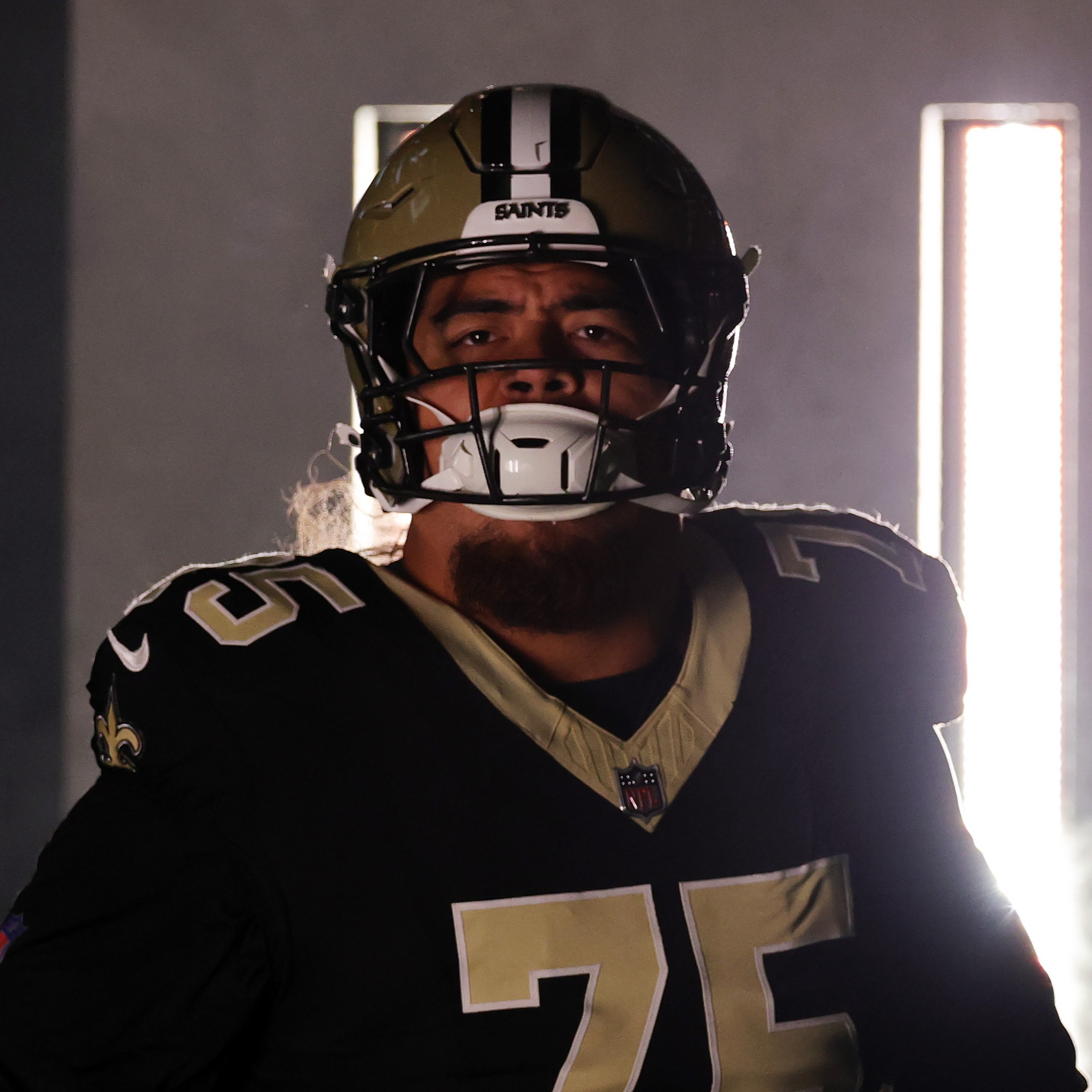 Stinchcomb: The Saints' young, talented OL has to go out and "prove it"