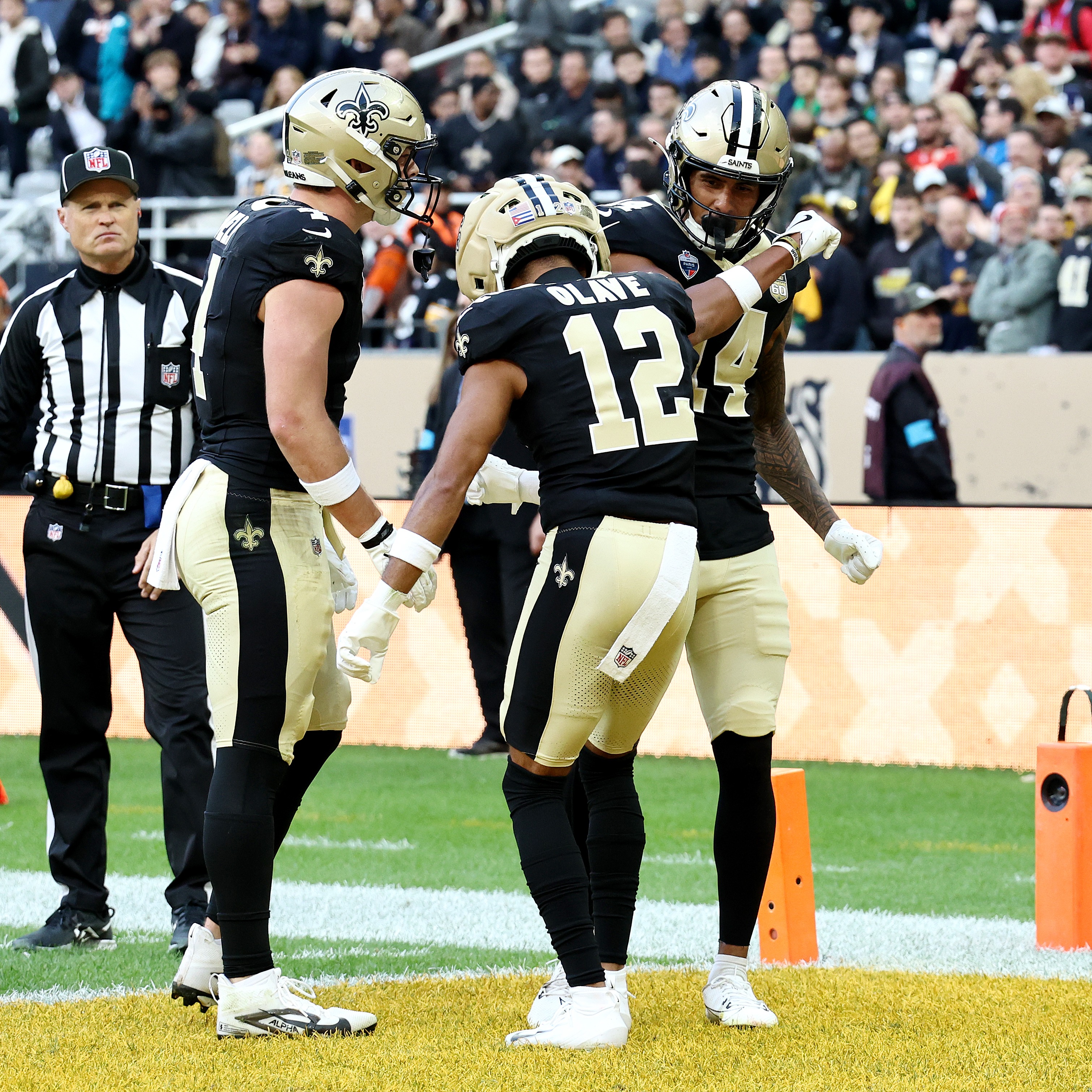 Hour 1: Deuce is not to the "burn it all down" point with the Saints