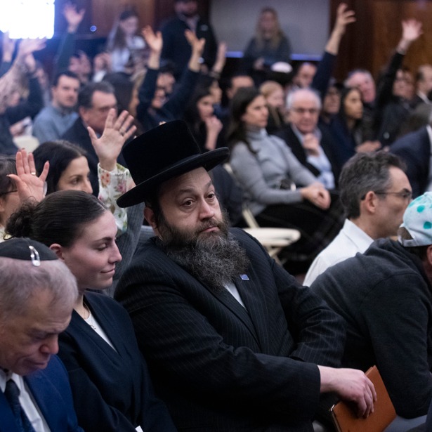 City Council holds hearings on how to fight hate crimes