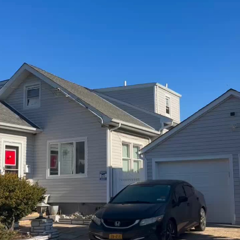 7 hospitalized after carbon monoxide leak at Long Island home