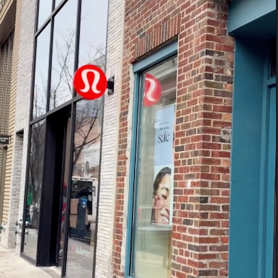 NYPD searches for thieves in Lululemon robbery spree