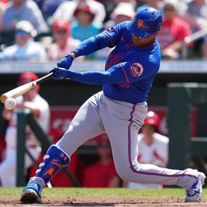 Mets back at Citi Field for sunny Home Opener