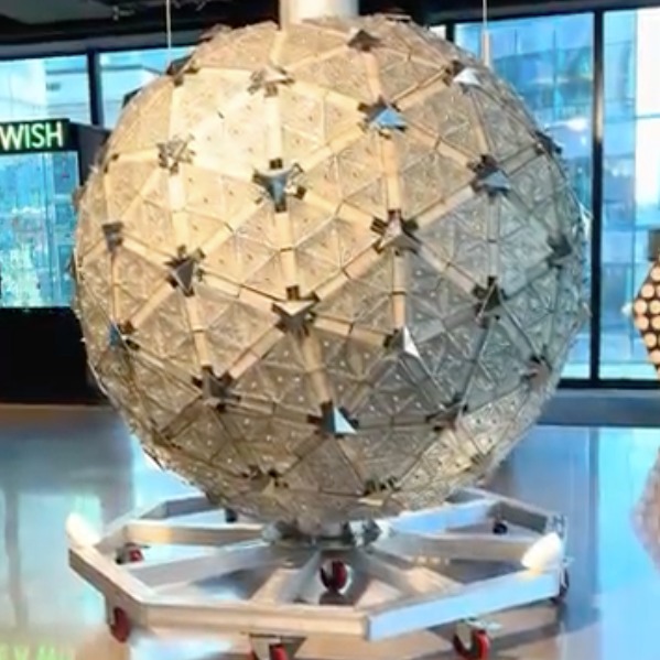 A viewing deck at One Times Square unveiled