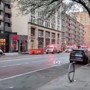 Vacant building fire in Chelsea leaves 4 firefighters injured