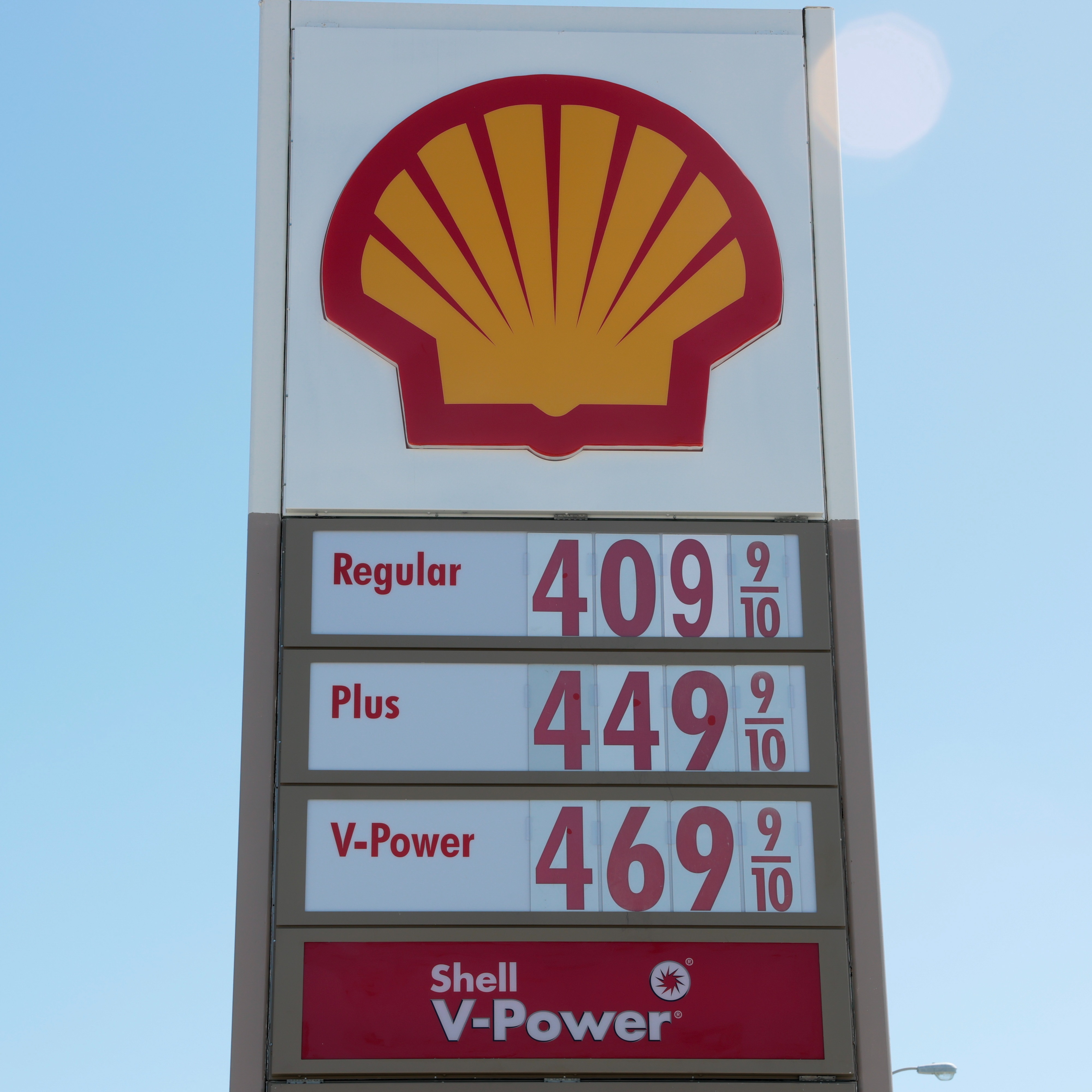 Nassau County legislator wants to implement gas tax cap as prices soar amid Iran war