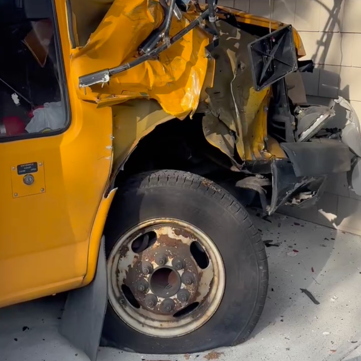 Mini school bus crashes into home on Long Island: ‘We felt the vibration’