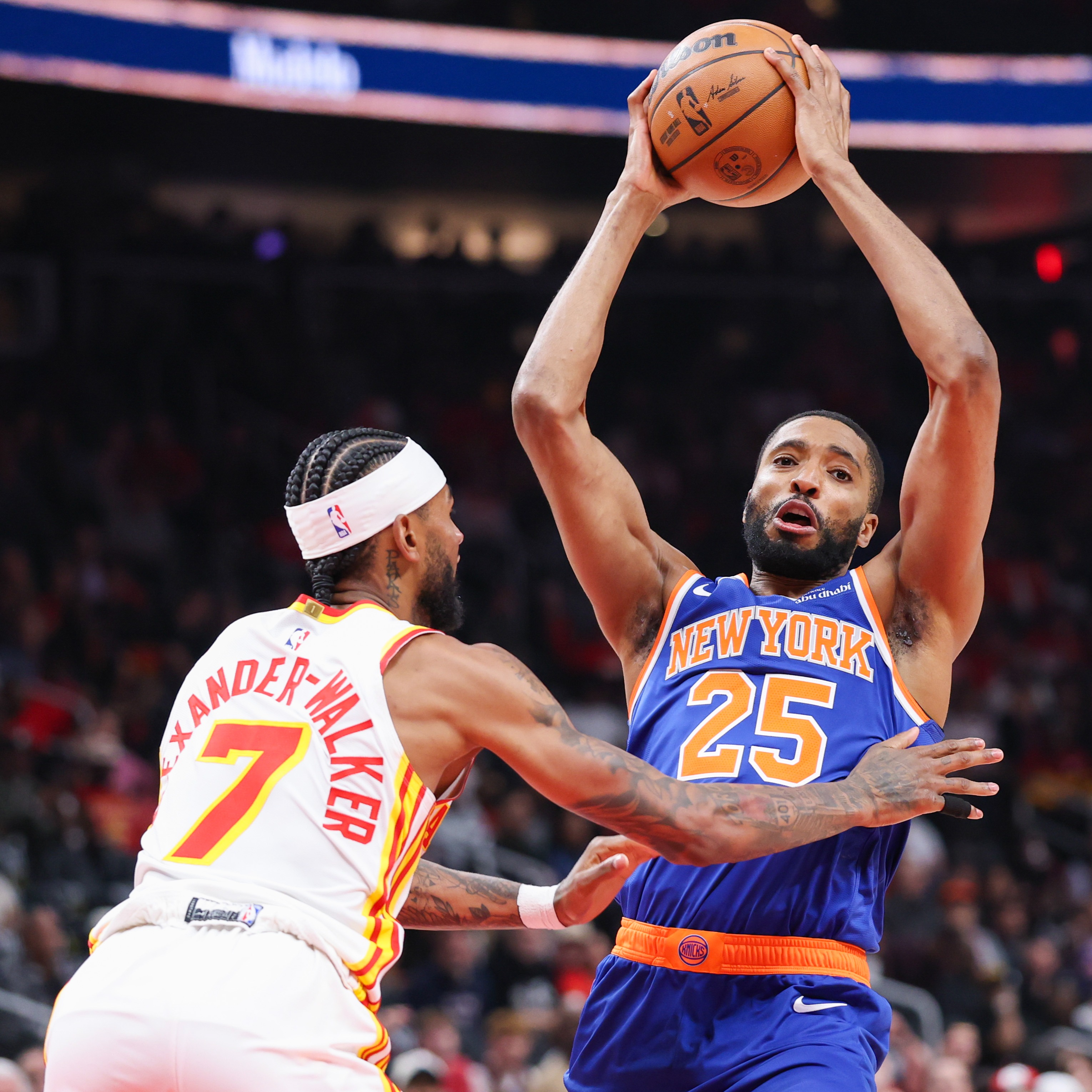 Fans celebrate the Knicks' shutdown of Hawks in Game 6