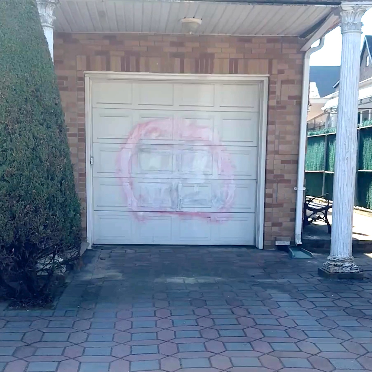 Anti-Jewish graffiti scrawled on homes, synagogues in Queens