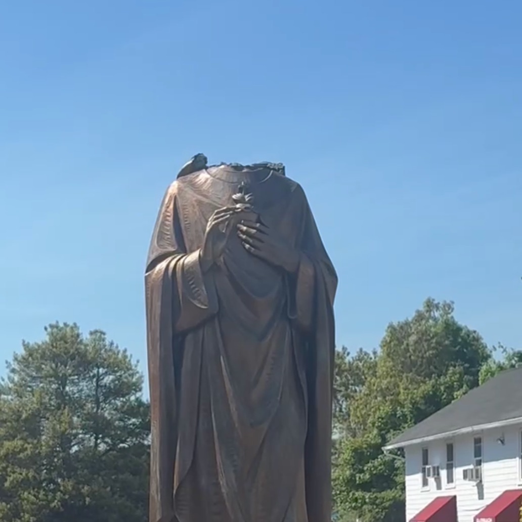 LI police search for person who beheaded Jesus statue