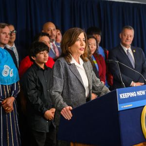 Hochul signs measures to limit ICE in NY, says system ‘hijacked by immoral forces’