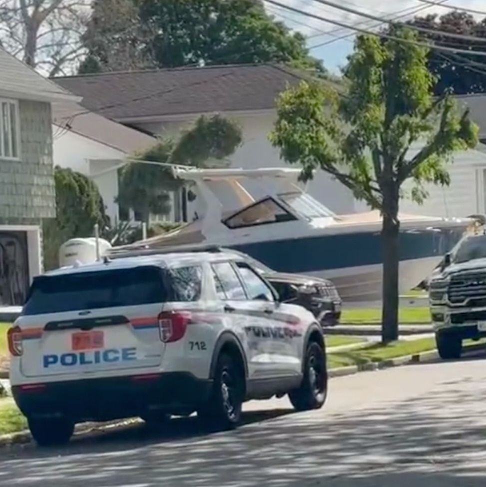 Woman in custody after man, 28, stabbed to death in Massapequa