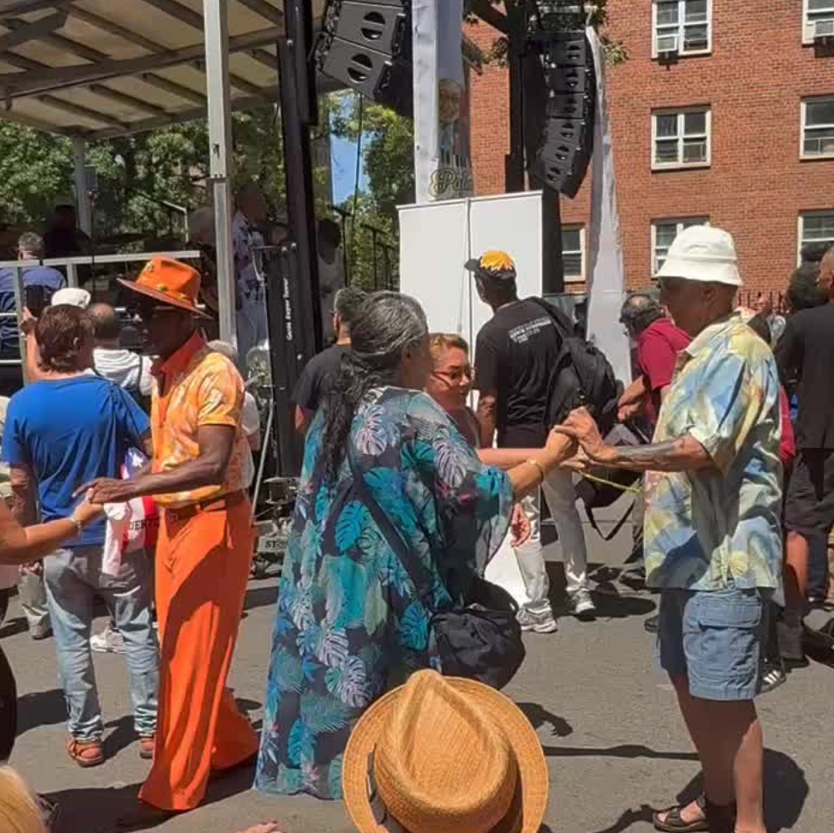 Puerto Rican musician Eddie Palmieri honored with Spanish Harlem street renaming