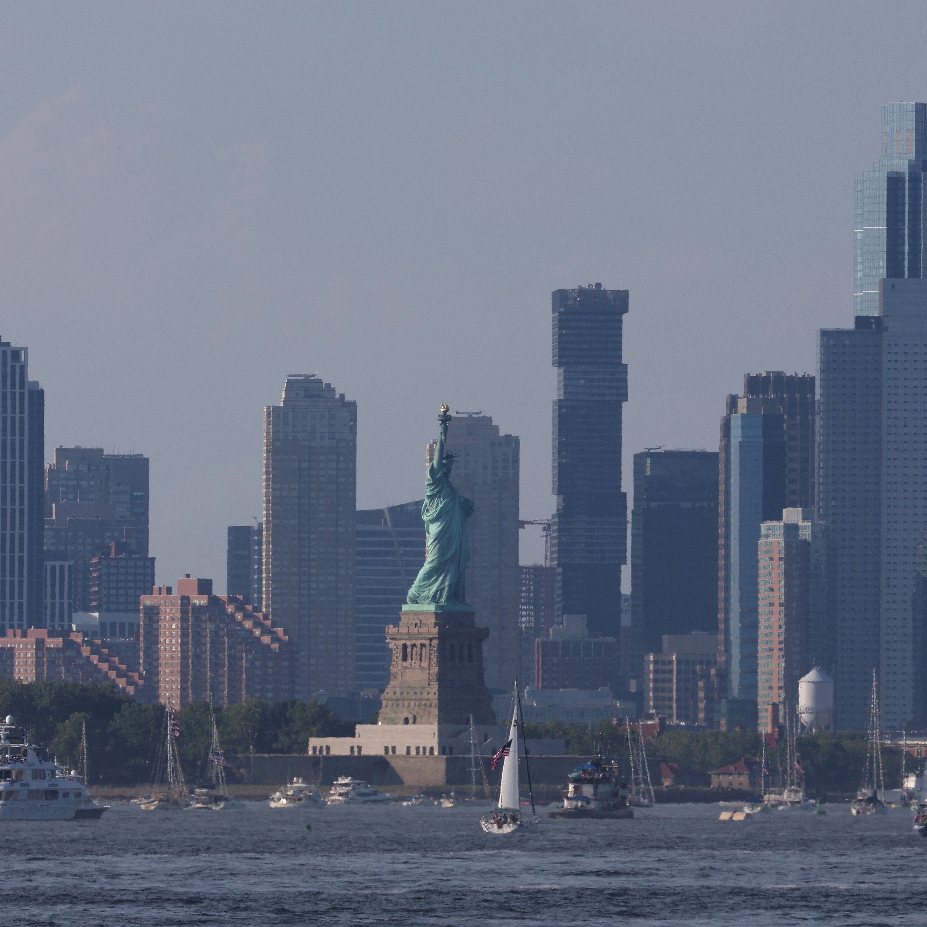 Operator of boat that capsized near Liberty Island, killing mother and baby, appears in federal court